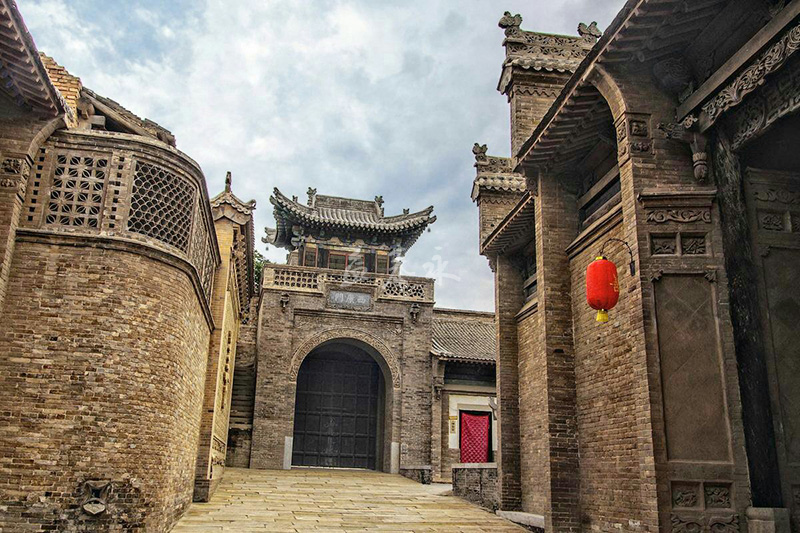 萬榮李家大院